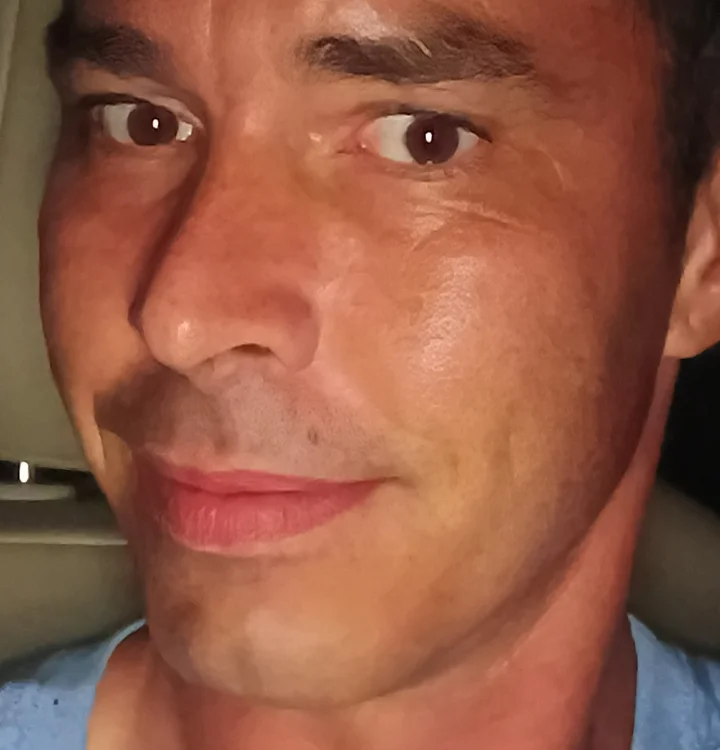 zrabcire449 offline XXX-chatje