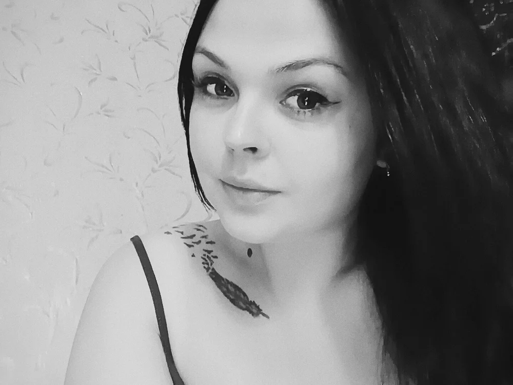 Ann_Alicia offline chatrum
