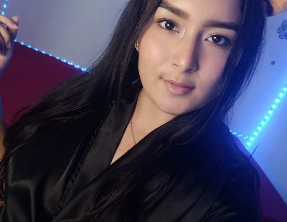 Anika_stone09's Offline Chat Room