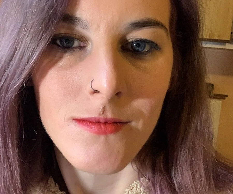 elizabetandgreg: συνομιλία ΧΧΧ εκτός σύνδεσης