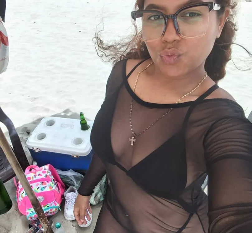 Melani_play's Offline XXX Chat