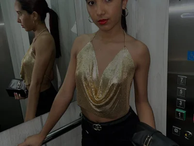 hotlittleones18 - cam2cam