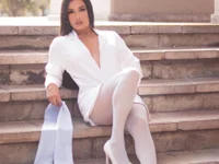 BiancaPierce Adlı Modelin Canlı XXX Sohbeti