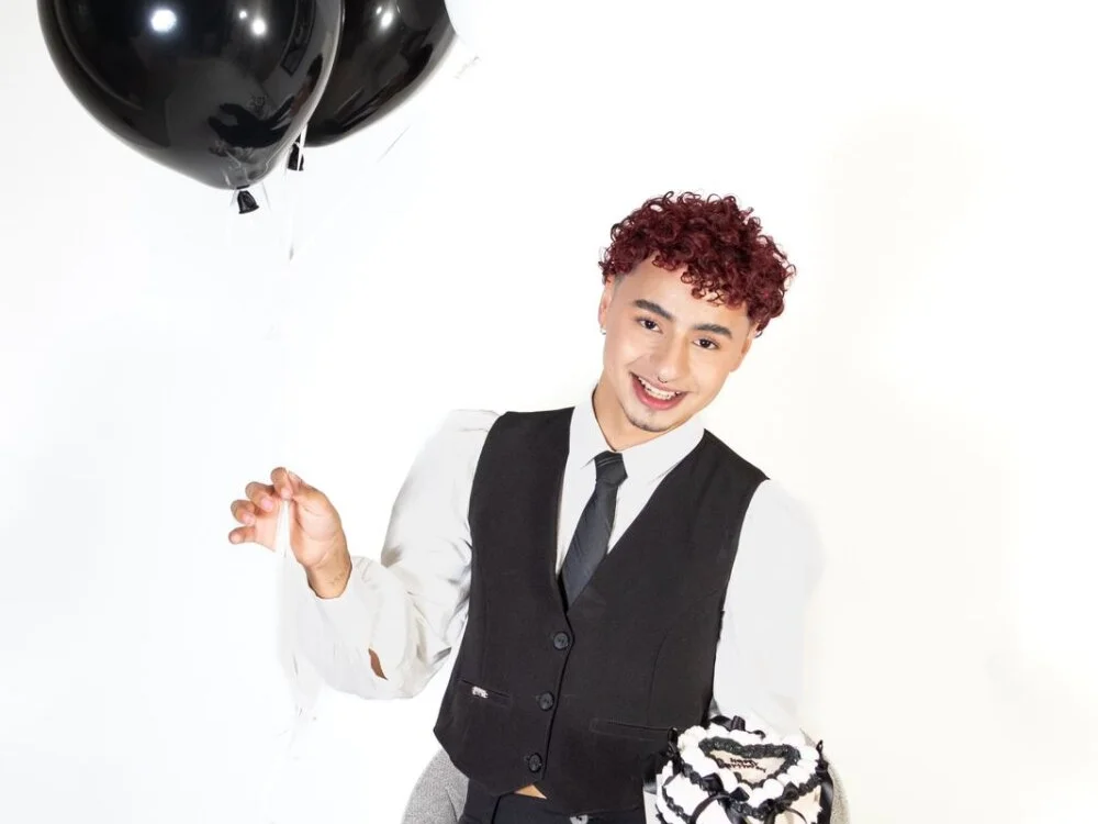 ADHARA_SMITH2 Chat XXX offline