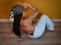 SophiaaStoneのライブXXXチャット