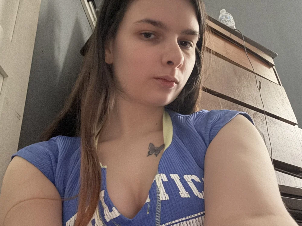 Wildrose27000's Offline XXX Chat
