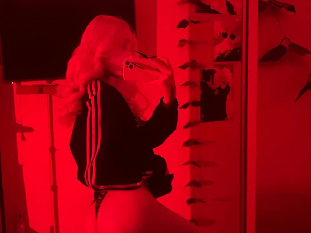 دردشة goth__tv الجنسية دون اتصال