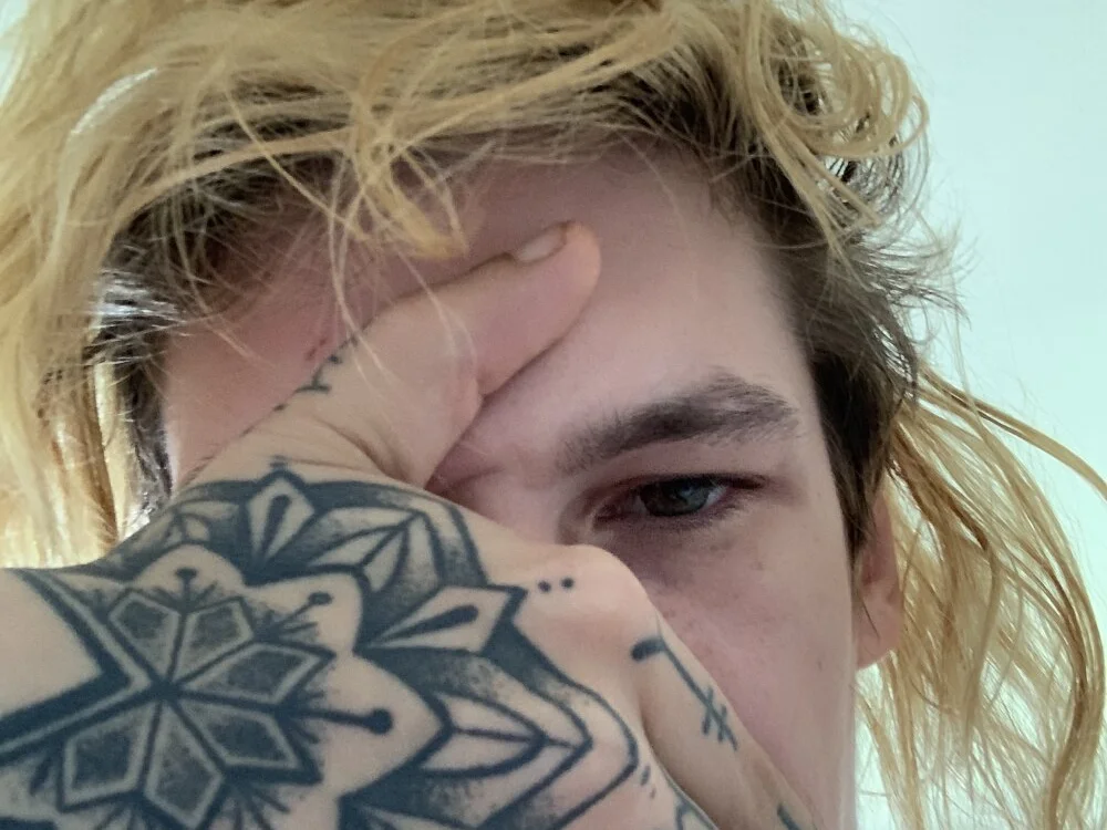 Chat XXX offline de YoungDick25