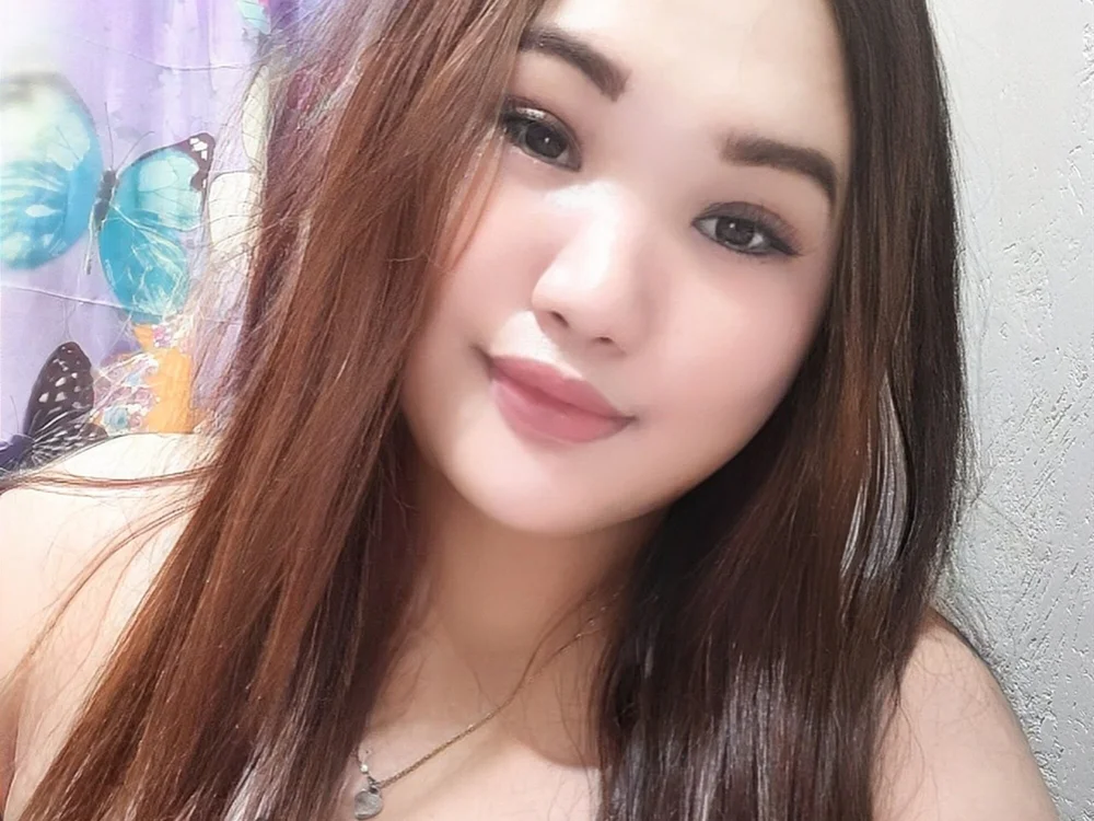 yunahkimn Offline XXX chat