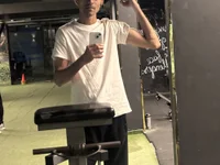 zxcvgf12300's webcam live show