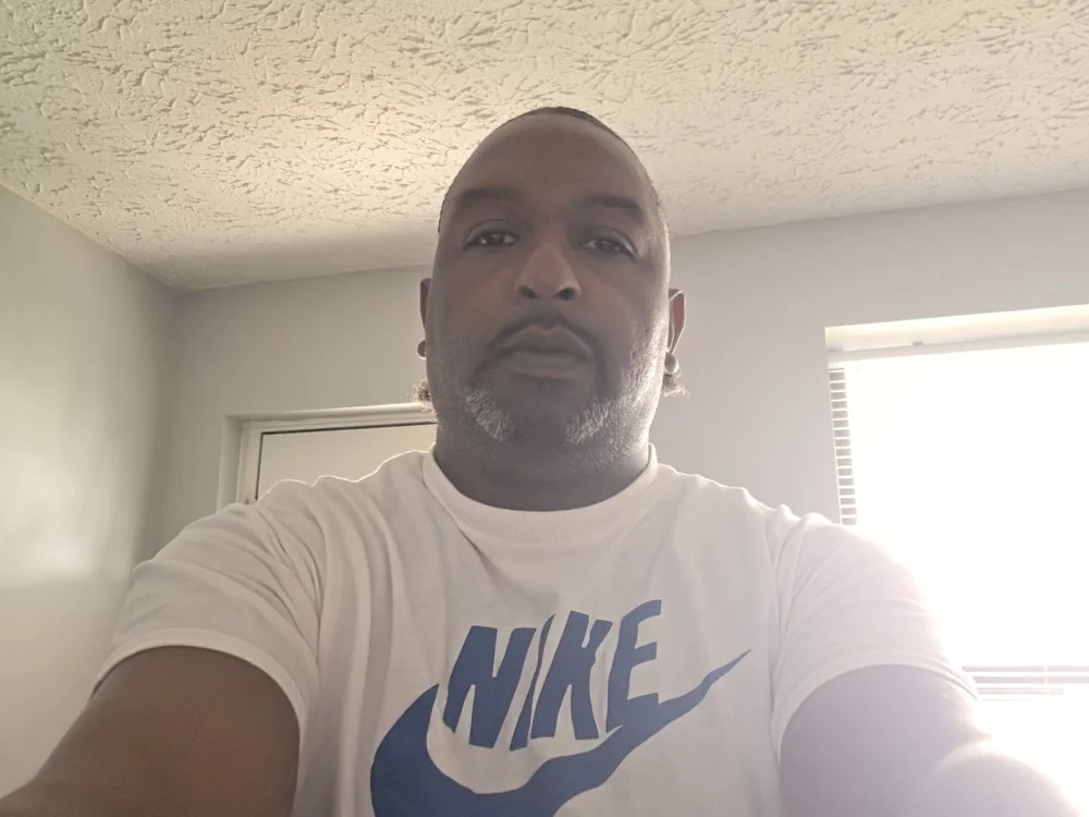 Adamjones74 offline chatrum