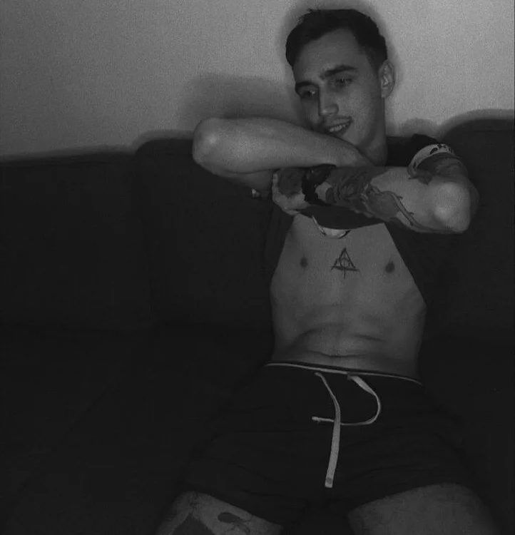 Offline XXX chat Your_Neighbors__