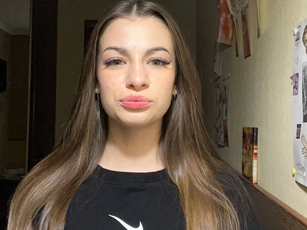 TheRealAnna's Offline XXX Chat