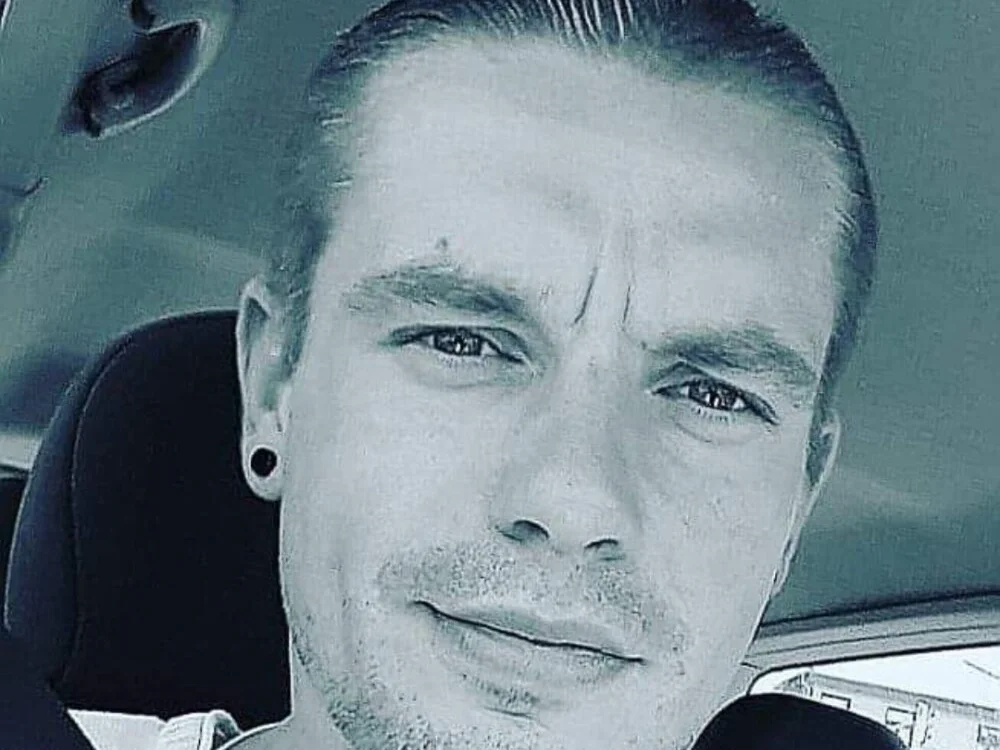 lisaAndre offline XXX-chat