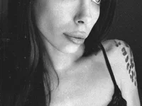 vikingoygata's Offline XXX Chat