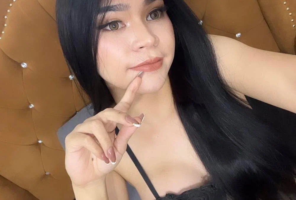 KyllieCohen offline XXX-chatje