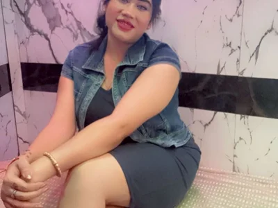 Saloni_slut