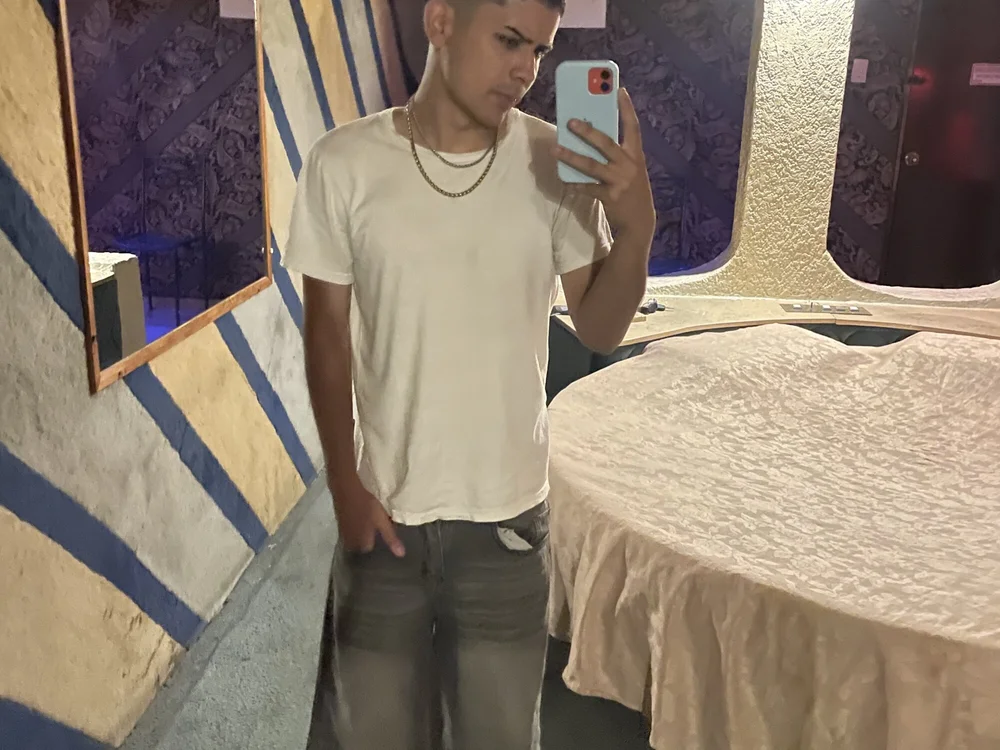 Chat +18 off-line de Eze0706