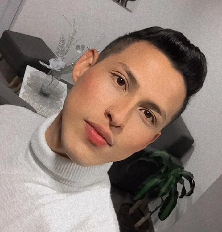 handsome_boy_hw offline chatrum