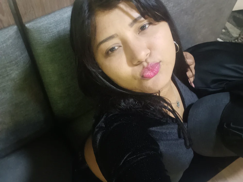 Estrellitadelmar 離線 XXX 聊天