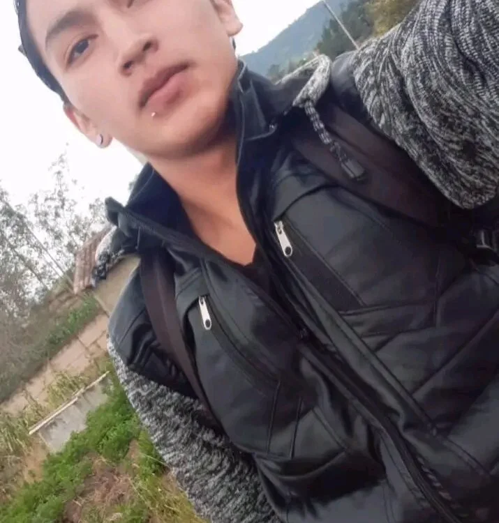 alejo_18ecu: офлайн-секс-чат