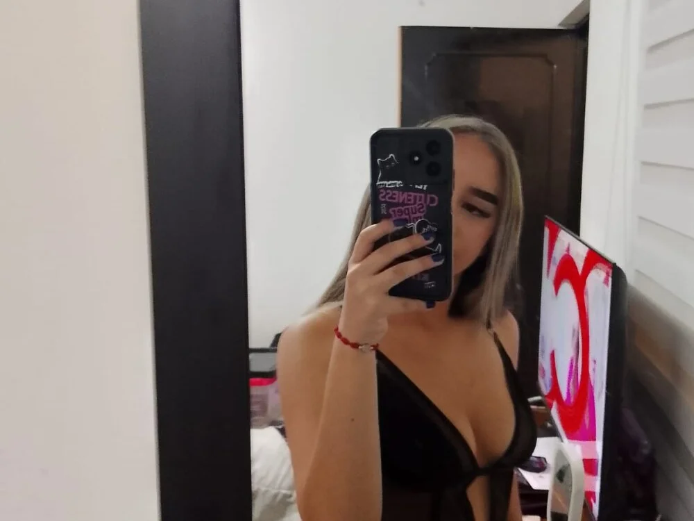 Malory_tay1: συνομιλία ΧΧΧ εκτός σύνδεσης