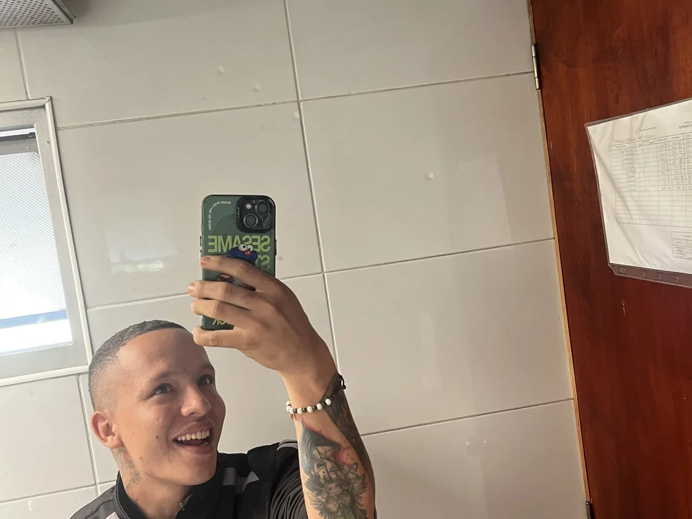 Offline chatovací místnost Monkeydaddy750
