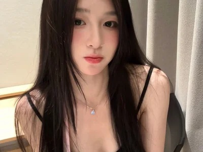Bella--jj Female C2c Free Webcam Nude