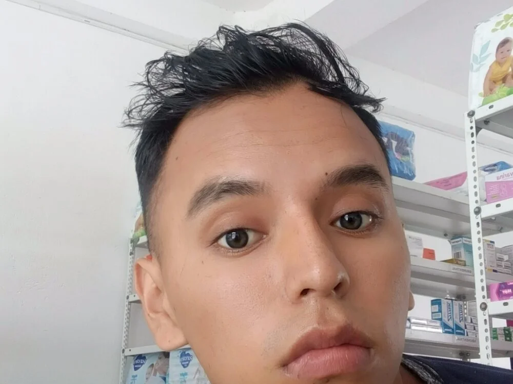 JohelJo: συνομιλία ΧΧΧ εκτός σύνδεσης