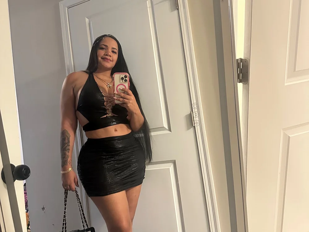 adri-1's Offline XXX Chat