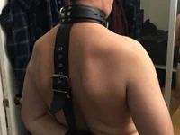 cumhungrybottom4u's webcam live show