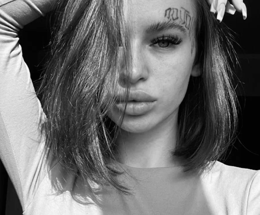 Offline XXX chat LeinaWoluers
