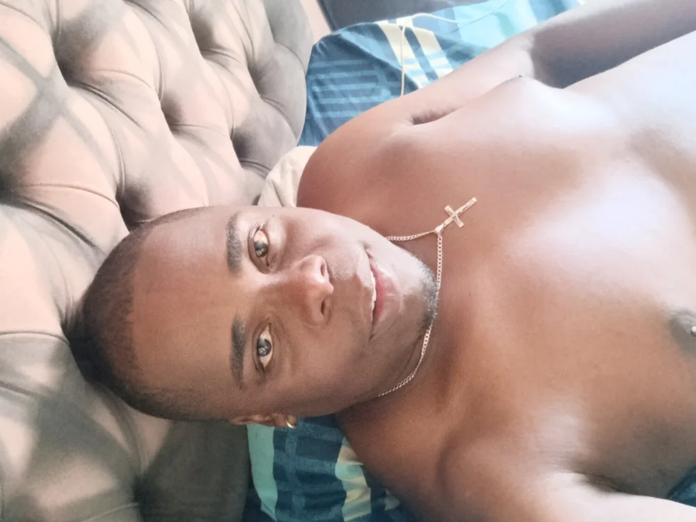 Yompi89 Offline XXX-chat