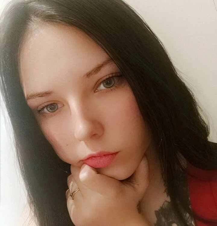 LeWWiSs_ offline chatrum