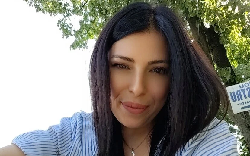 Bestwoman_12 cam model