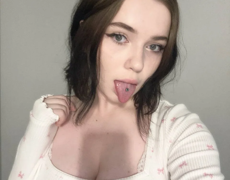 ThuBoppre's Offline XXX Chat