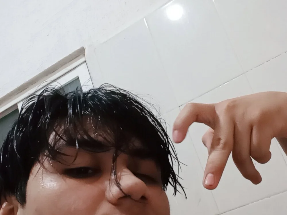 Omarcito18zx: συνομιλία ΧΧΧ εκτός σύνδεσης