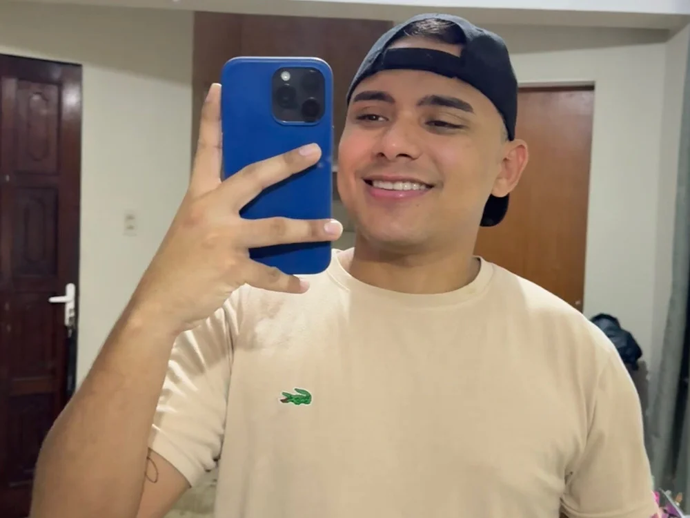 lucas-storm's Offline XXX Chat