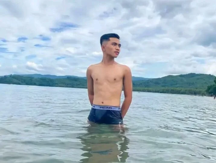 mostwantedtwink Obrolan XXX Offline