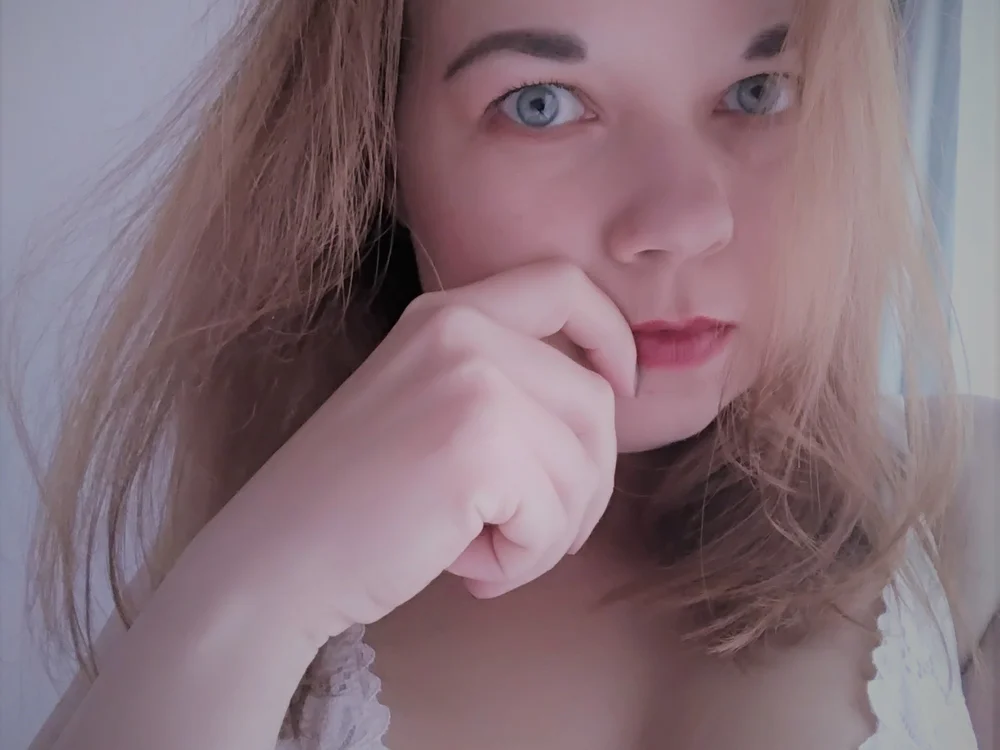 Doctor_squirt-cucumber's Offline XXX Chat