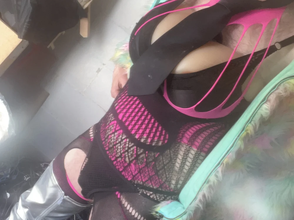 biffboff123 Offline XXX-chat