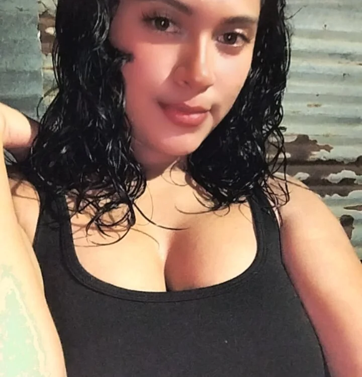 Laflaca1234 offline chatrum