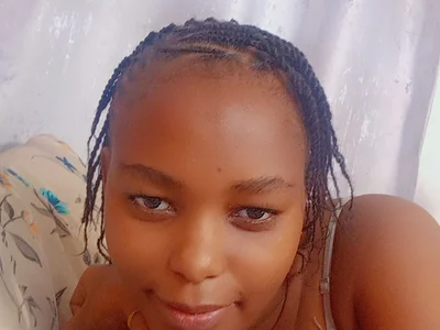 Dee_tabs Female Twerkebony Online Webcam Porn