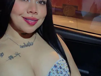 Carolinetylervg - Girl 