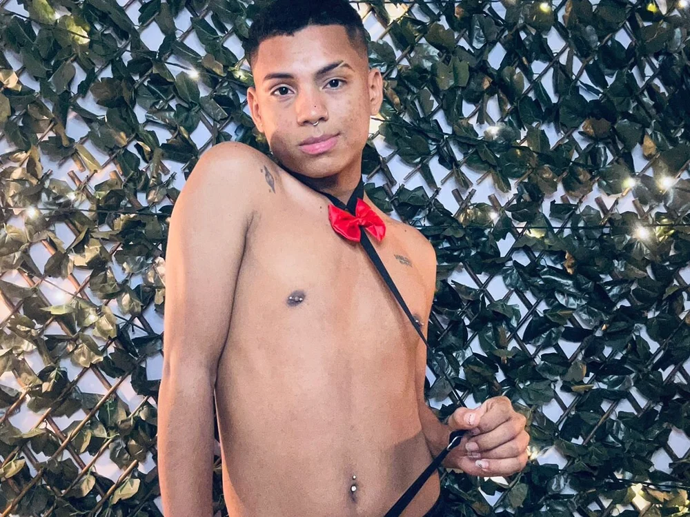 OwenStone_'s Offline XXX Chat