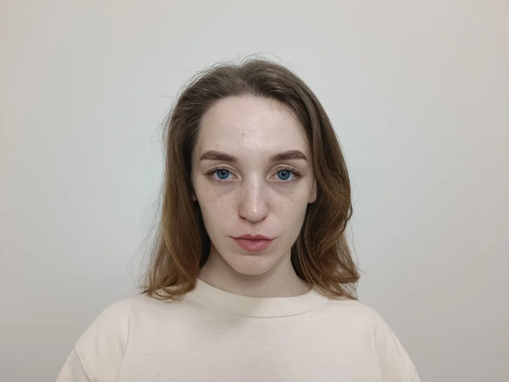 LuisaYonge's Offline XXX Chat