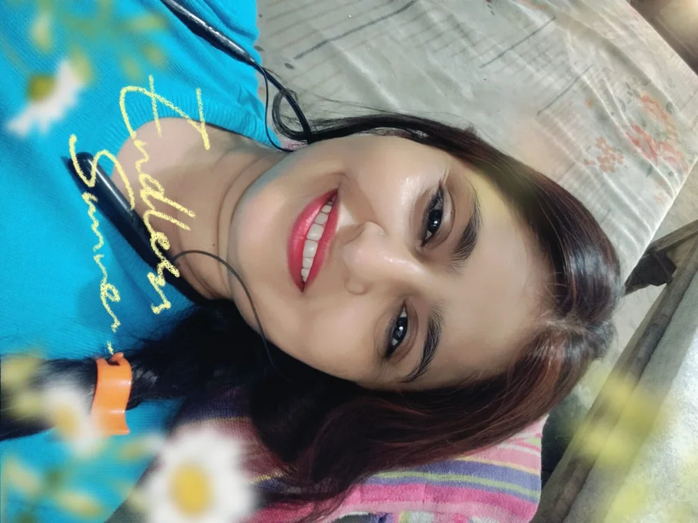 Nisha_Cute1's most recent online preview