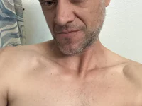 gspot-netym's Offline Chat Room
