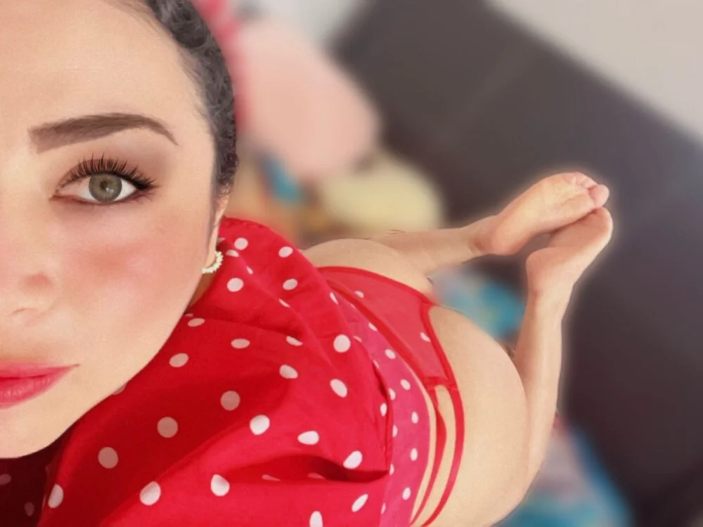 Офлайн-чат XXX DalilahMx