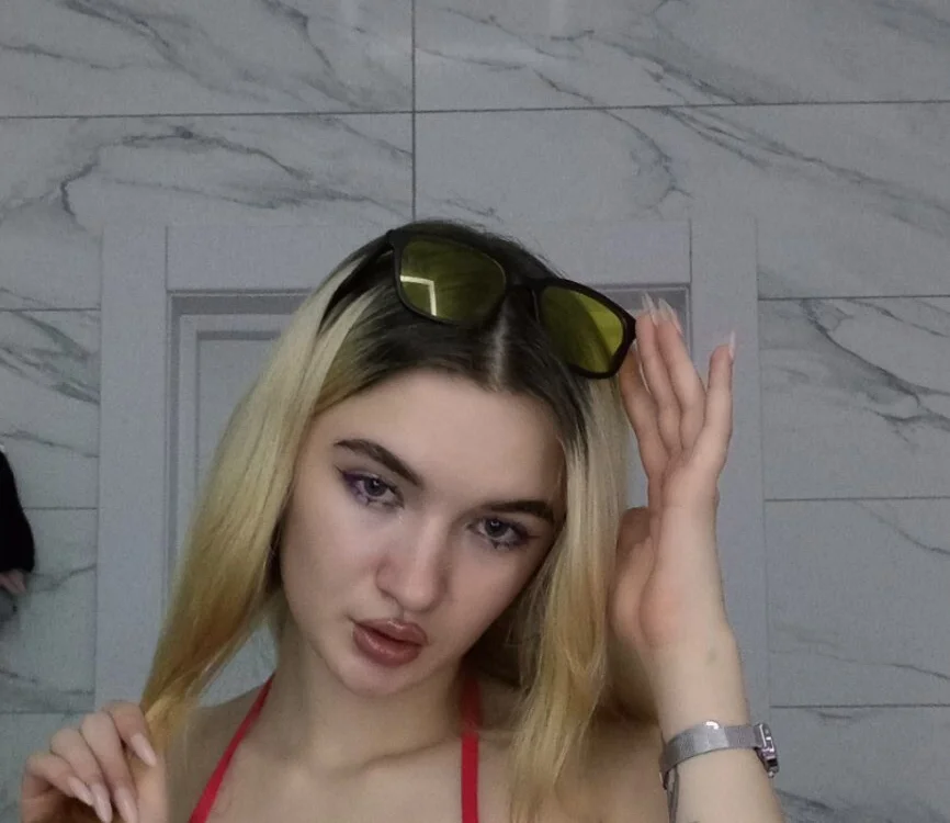 millermichellYard's Offline Chat Room